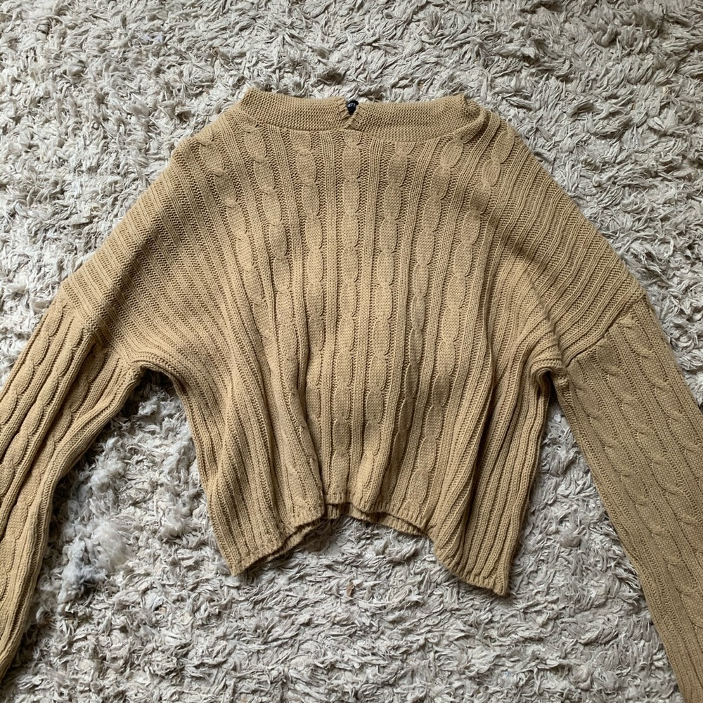 Pretty little thing cropped knitted jumper